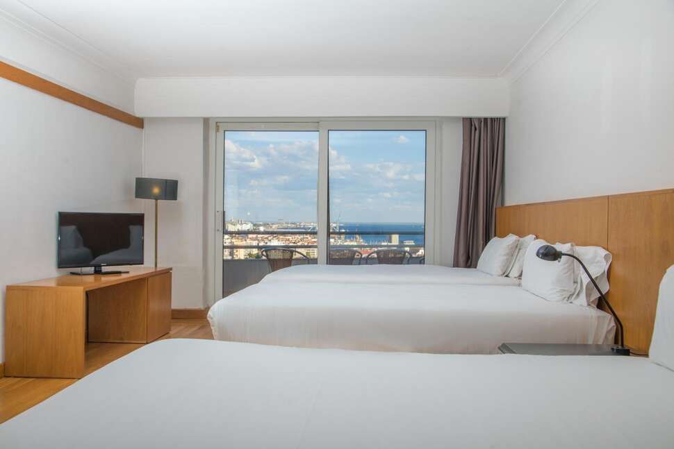 Een foto van B&B Hotel Sado Setubal