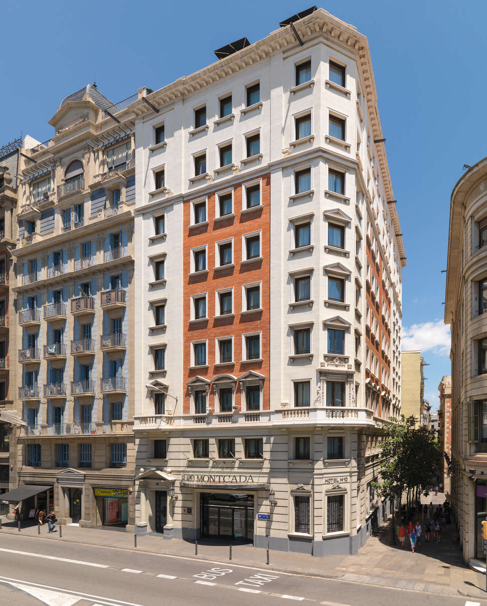 Ein Foto von der Außenansicht des H10 Montcada Boutique Hotel