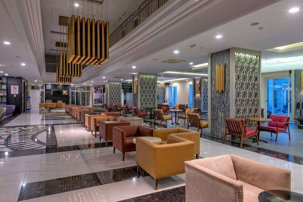 Een foto van het interieur van Port River Hotel & Spa