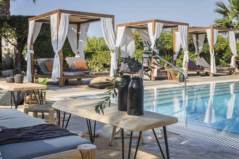 Een foto van het zwembad bij Avithos Resort