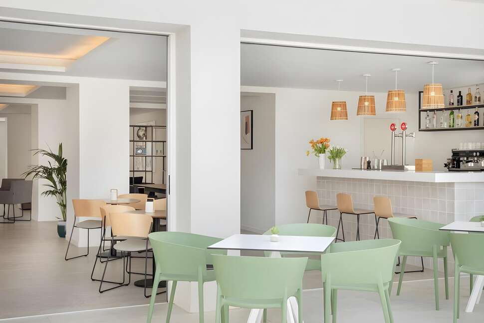 Ein Foto Aparthotel Marina Drach