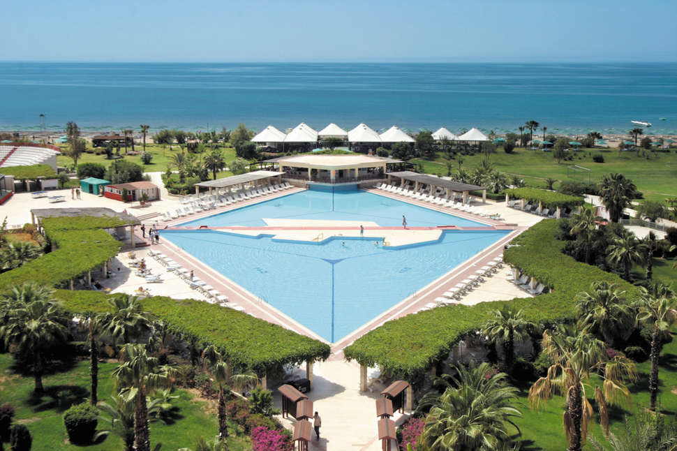 Een foto van het zwembad bij Hotel Kaya Belek