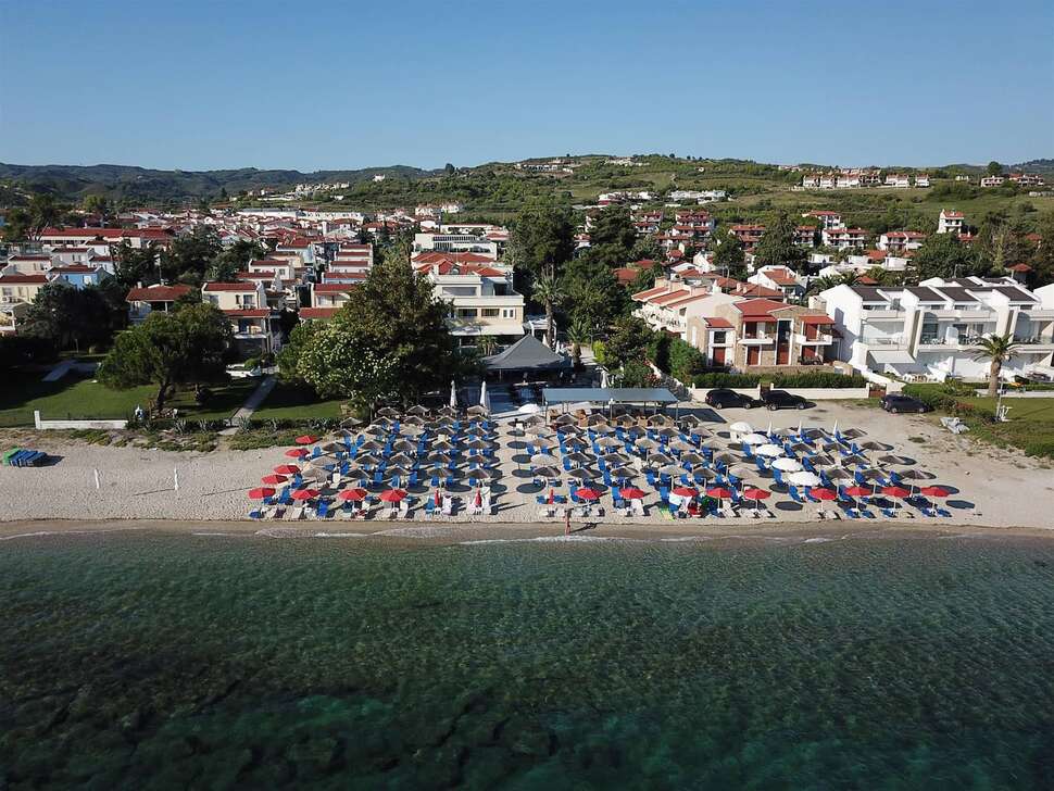 Ein Foto Naias Beach Hotel