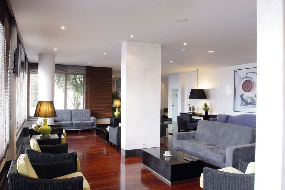 Een foto van het interieur van Madeira Regency Cliff Hotel