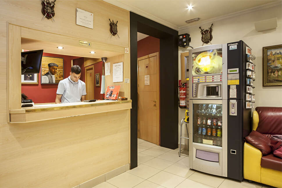 Een foto van het interieur van Inter Plaza Mayor