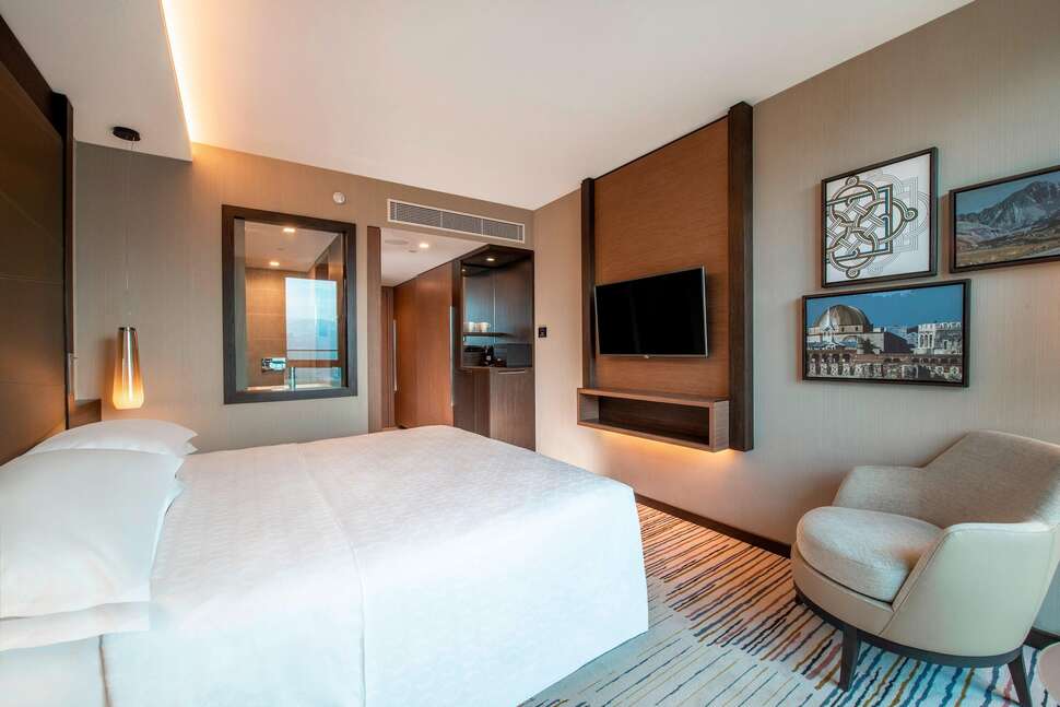 Een foto van Sheraton Grand Tbilisi Metechi Palace