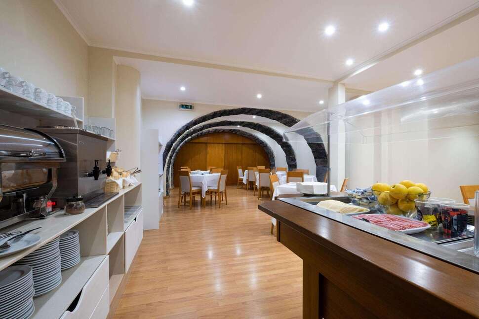 Een foto van The Azoriani Boutique Ascend Hotel Collection
