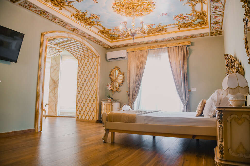 Een foto van Empire Hotel