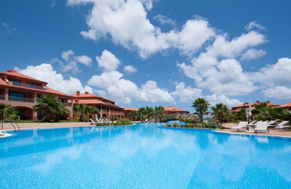 Een foto van het zwembad bij Pestana Porto Santo Beach Resort & Spa