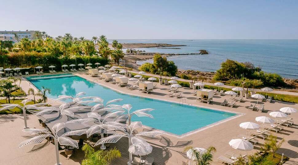 Een foto van het zwembad bij Ivi Mare Hotel