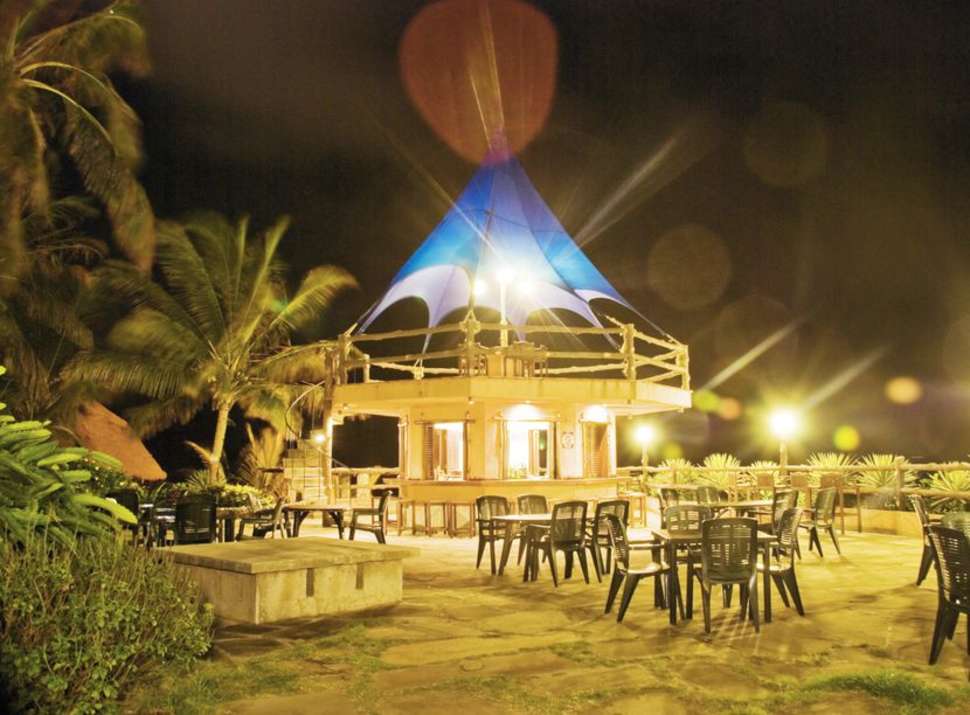 Ein Foto Bahari Beach Hotel