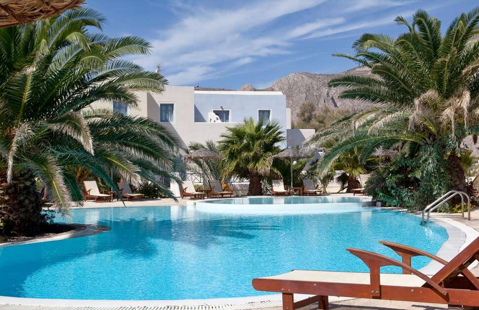 Een foto van het zwembad bij Atlantis Beach