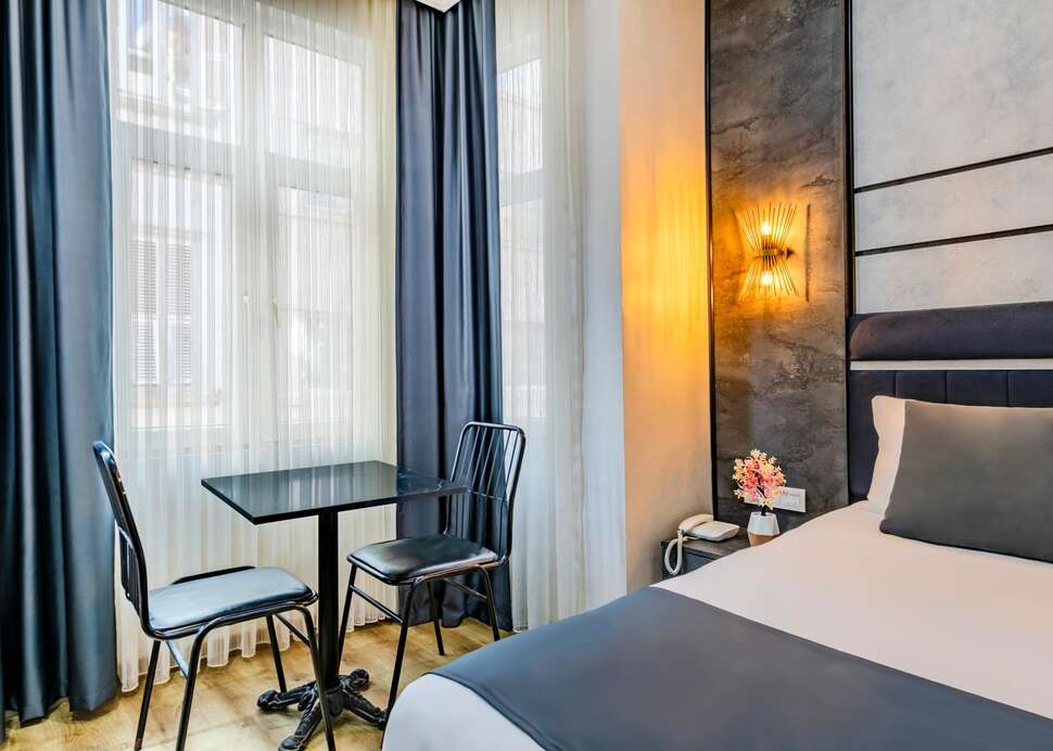 Een foto van La Pazza Suites