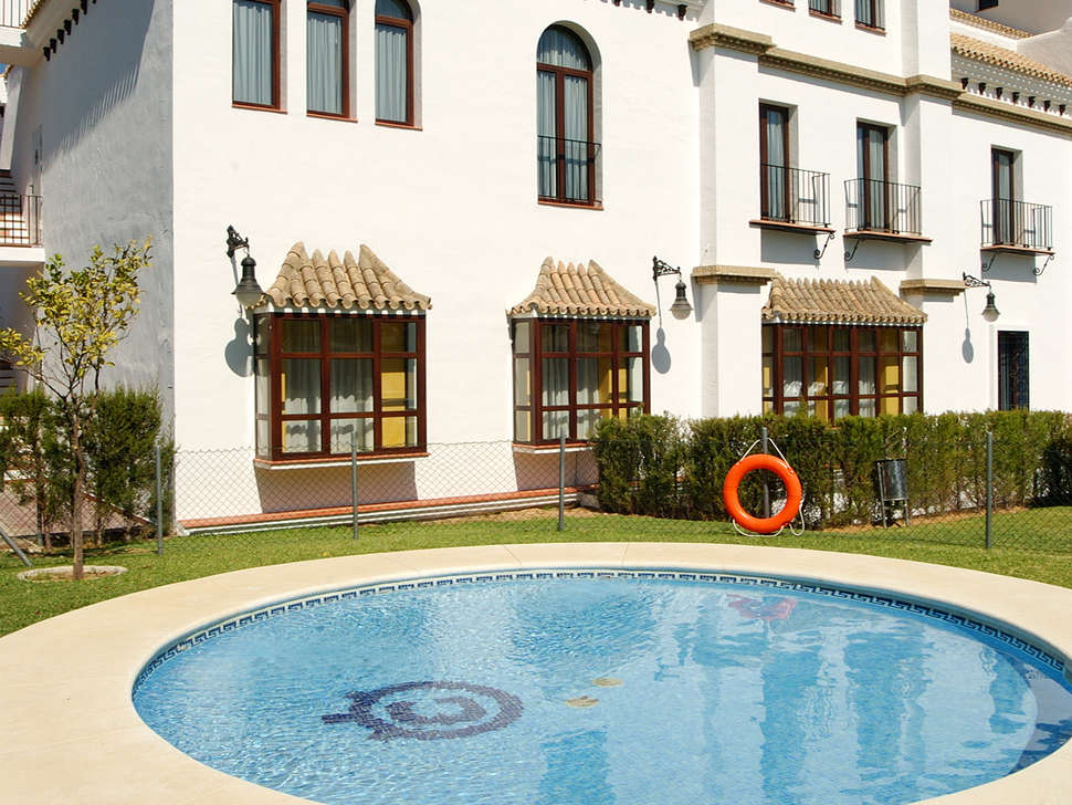 Een foto van het zwembad bij Blue Sea El Cortijo