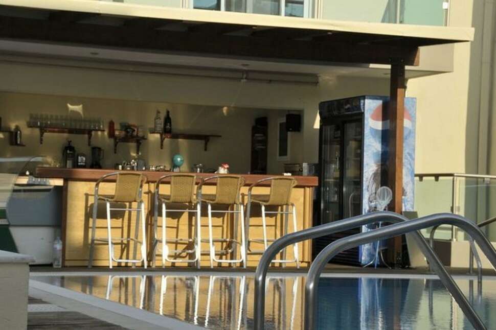 Ein Foto von den Einrichtungen im Bristol Sea View Hotel Apartments