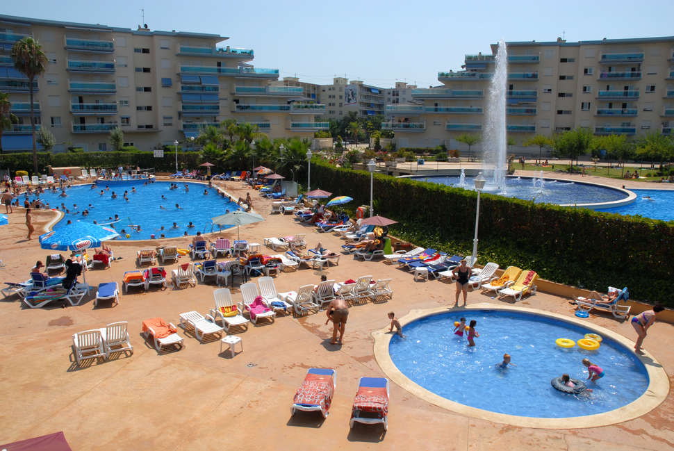 Een foto van het zwembad bij Ohtels La Hacienda