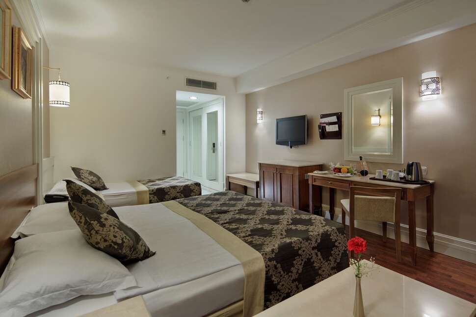 Ein Foto Alba Queen Hotel