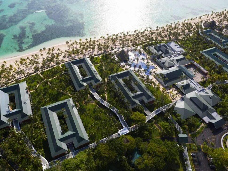 Een foto van de buitenkant van Barcelo Bavaro Beach