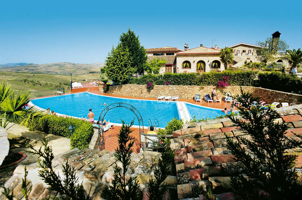 Een foto van het zwembad bij Agriturismo Villa Dafne