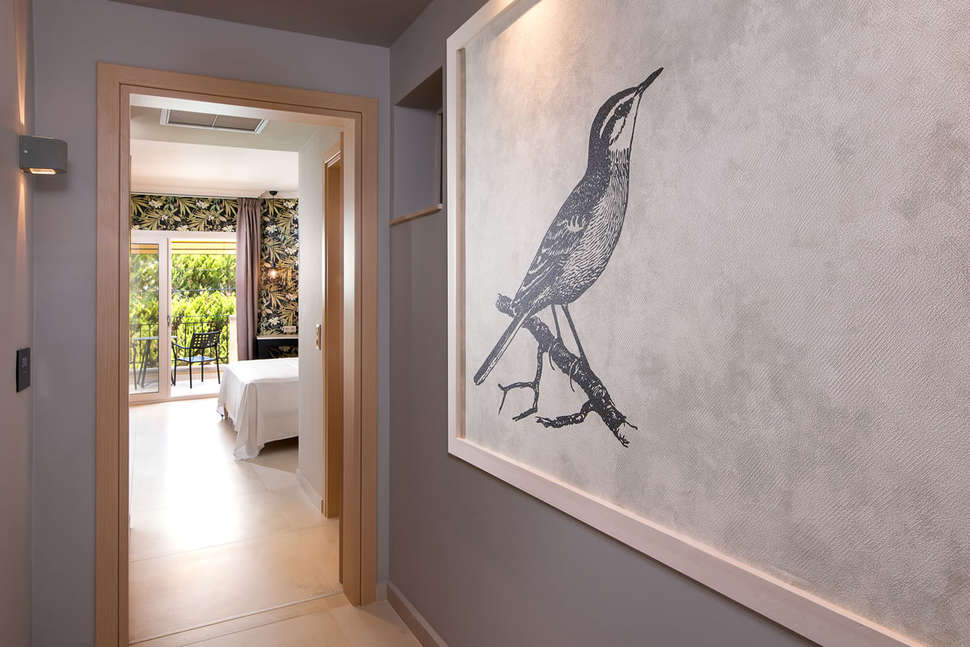 Een foto van Neikos Mediterraneo Luxury Suites