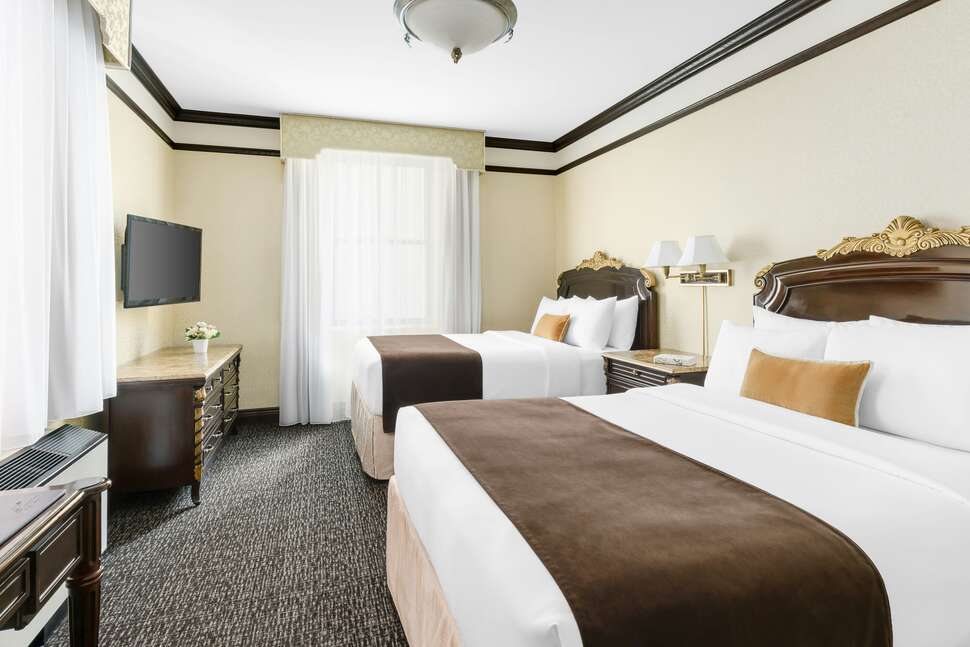 Ein Foto The Lucerne Hotel