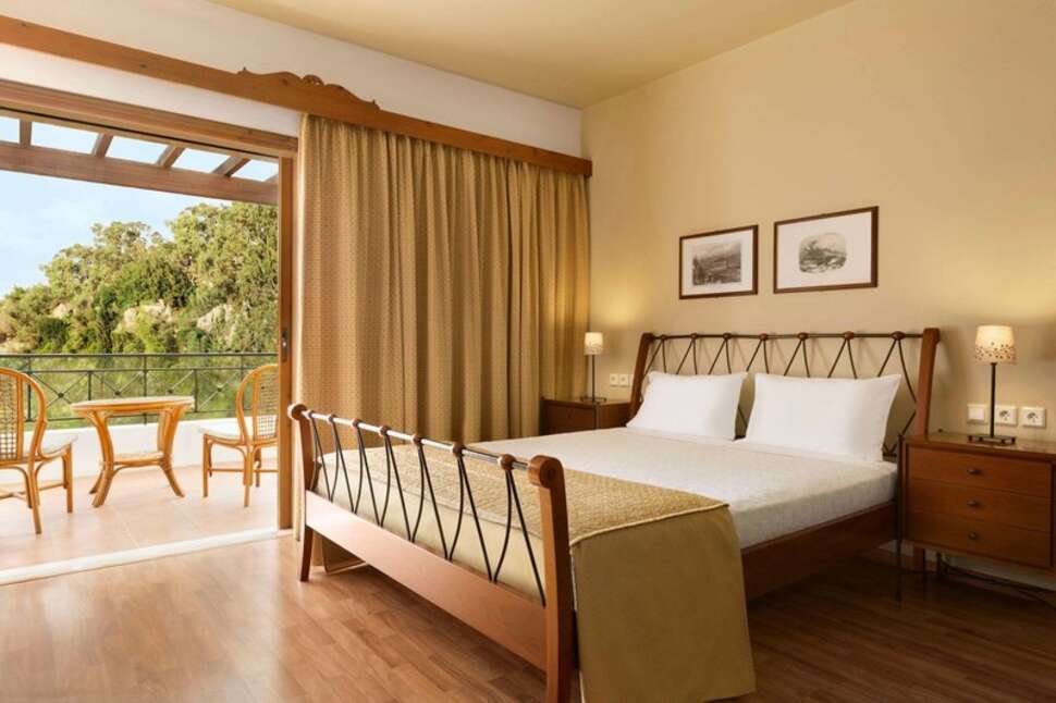 Een foto van Ramada by Wyndham Loutraki Poseidon Resort