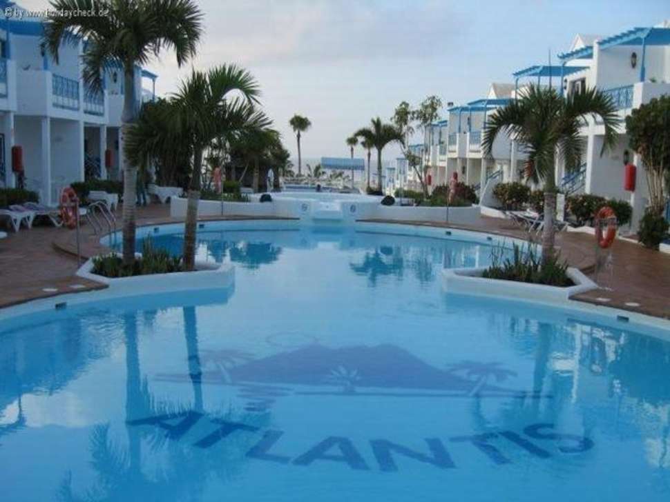 Een foto van het zwembad bij Appartementen Atlantis las Lomas