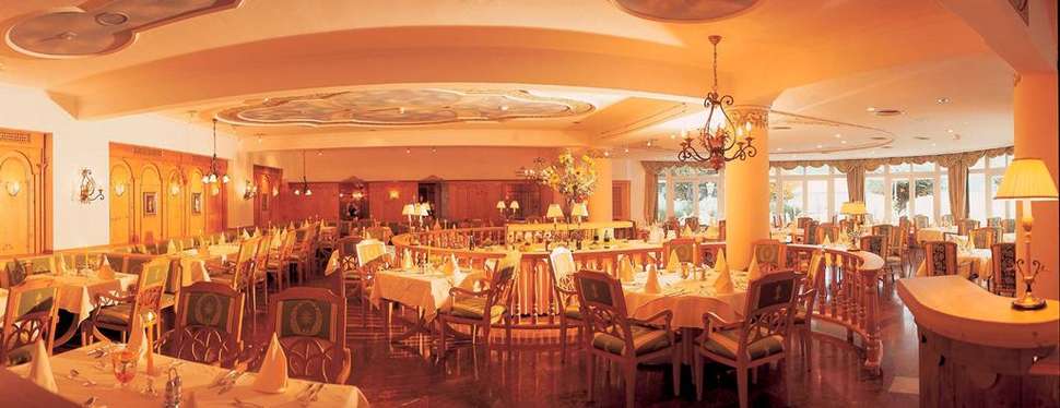 Een foto van het interieur van Grand Hotel Zell am See