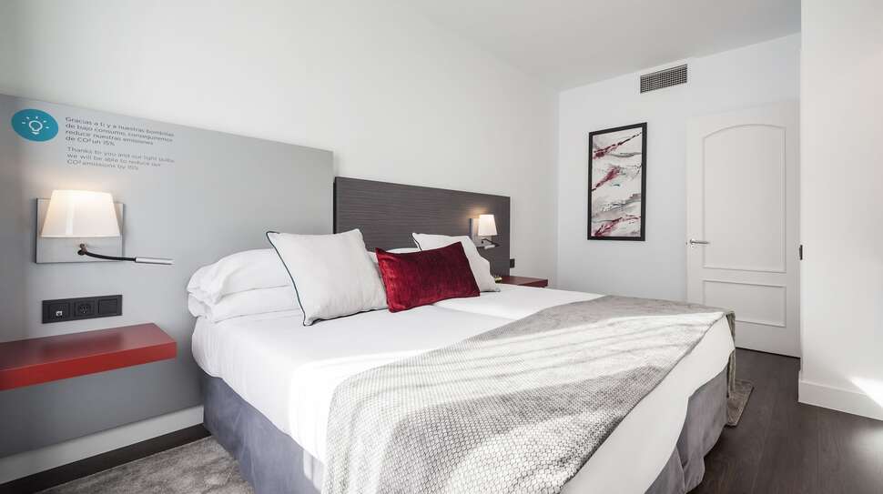 Een foto van Hotel Ilunion Suites Madrid