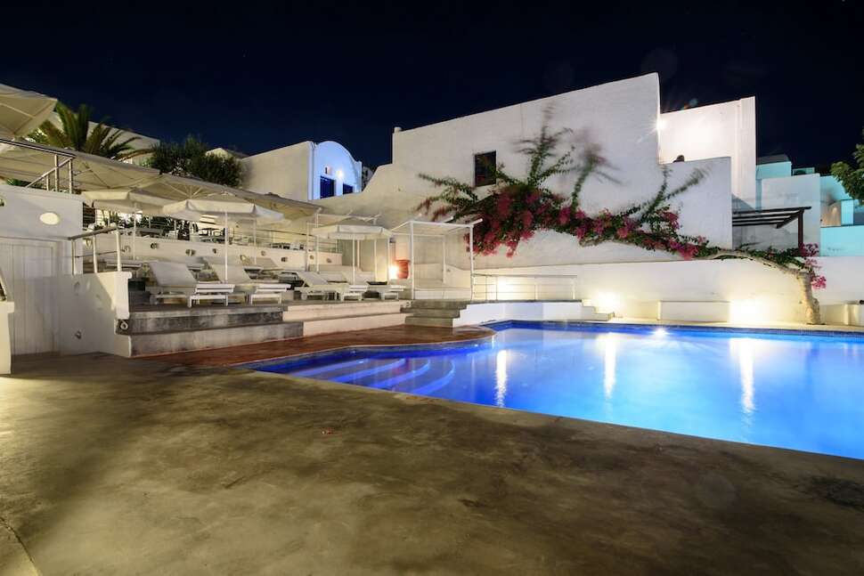Een foto van RK Beach Hotel