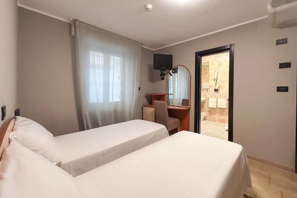 Een foto van Lime Hotel