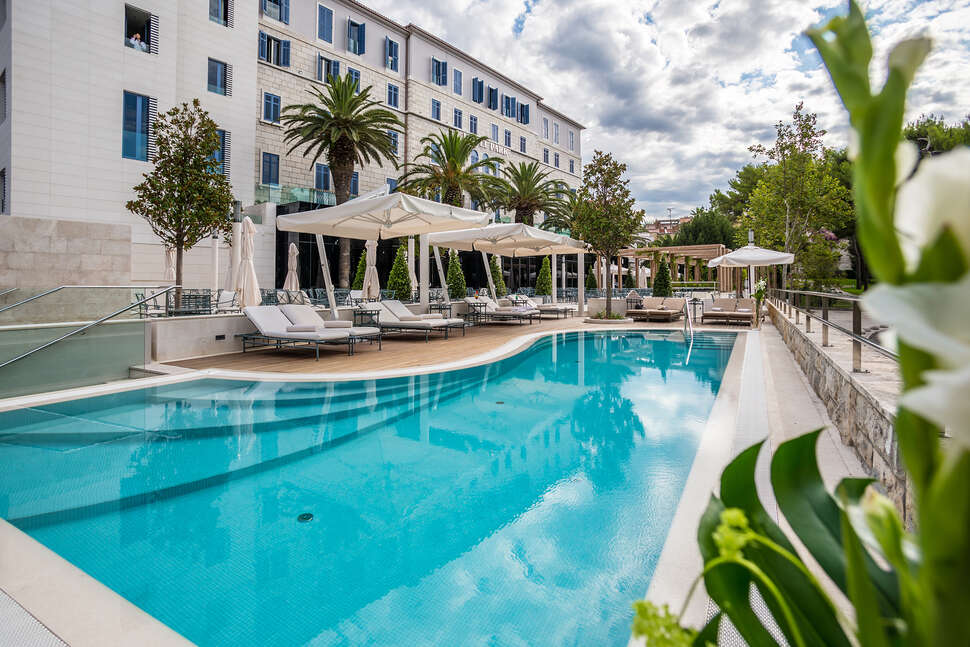 Ein Foto vom Pool im Hotel Park Split