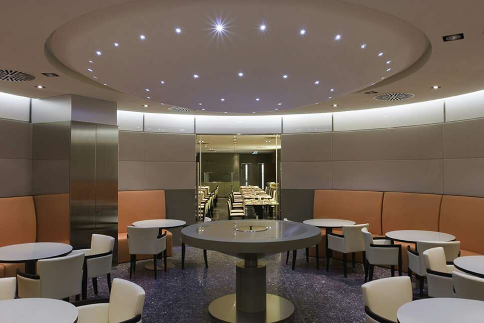 Een foto van de faciliteiten bij Unahotels T Hotel Cagliari