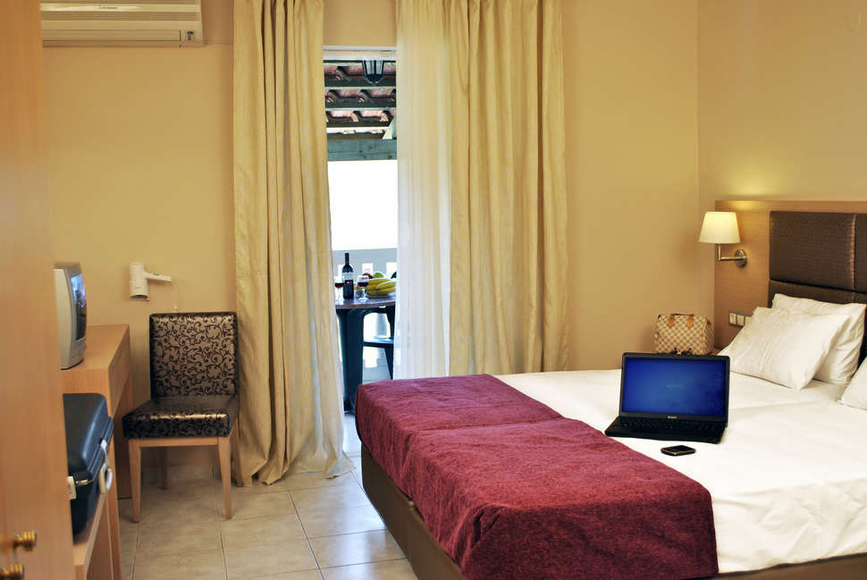 Ein Foto Hotel Plessas Palace