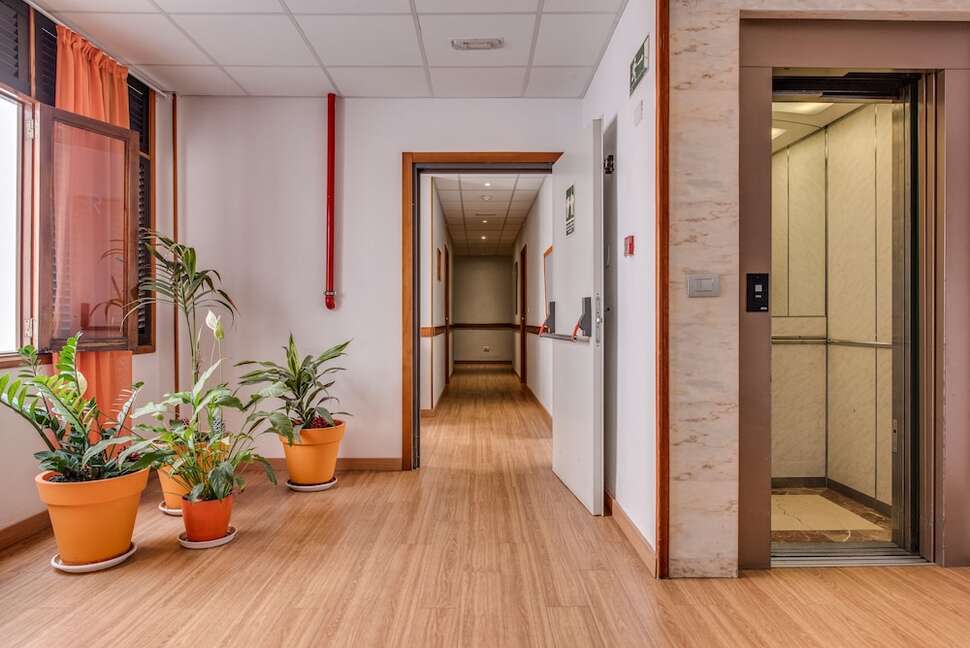 Een foto van het interieur van Andrea's Hotel