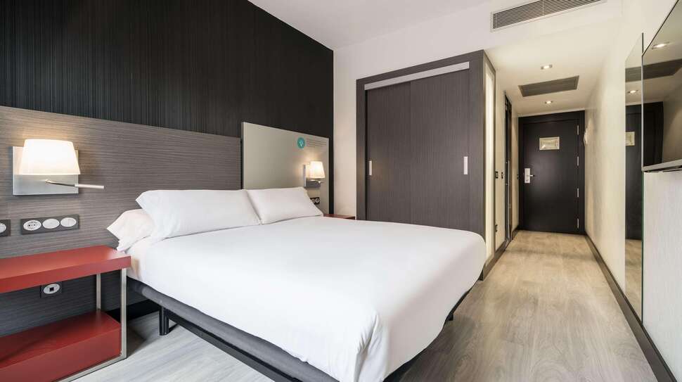 Een foto van Hotel Ilunion Suites Madrid
