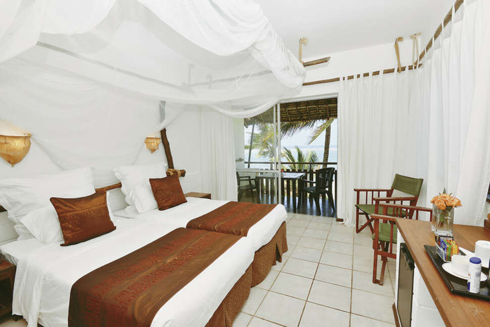Ein Foto Bahari Beach Hotel