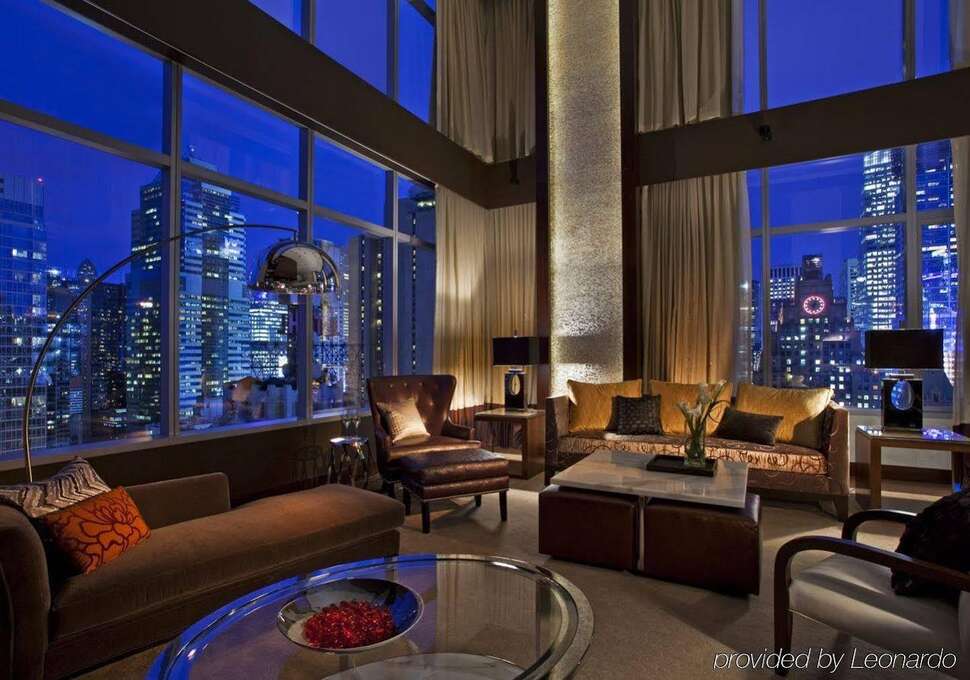 Een foto van het interieur van InterContinental New York Times Square