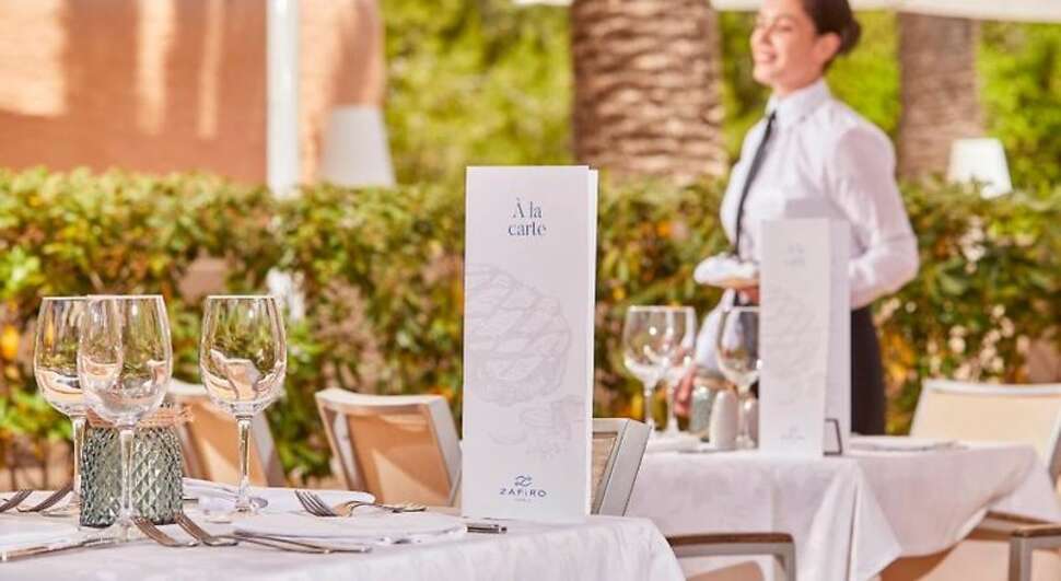 Een foto van Hotel Zafiro Cala Mesquida