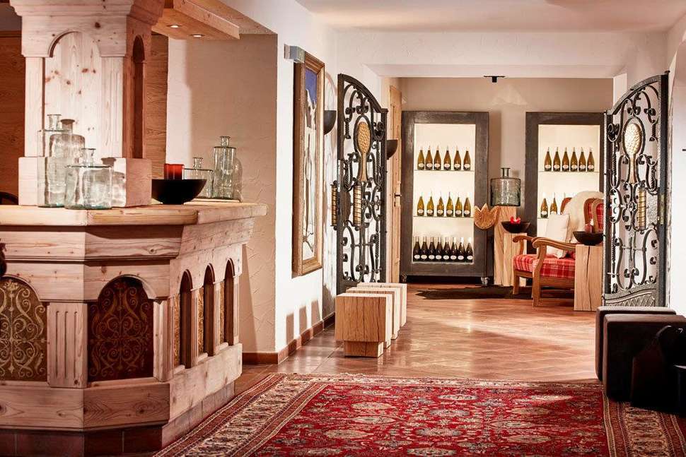 Een foto van het interieur van Hotel Der Grüne Baum