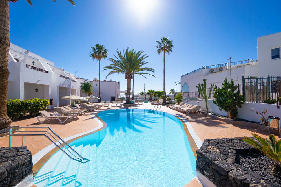 Ein Foto vom Pool im Apartments Flamingo