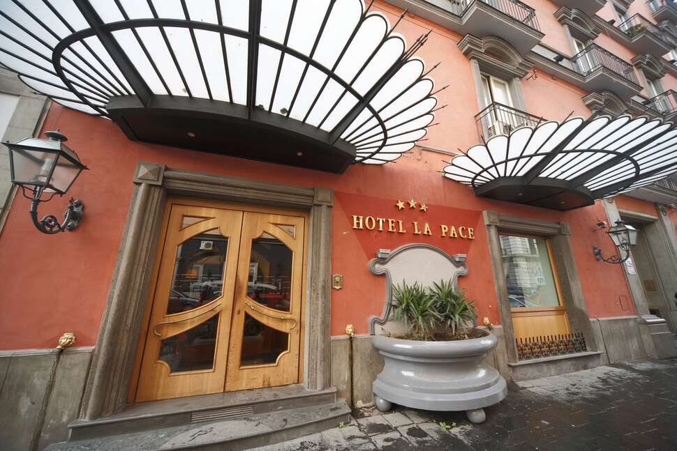Een foto van Hotel La Pace Napoli