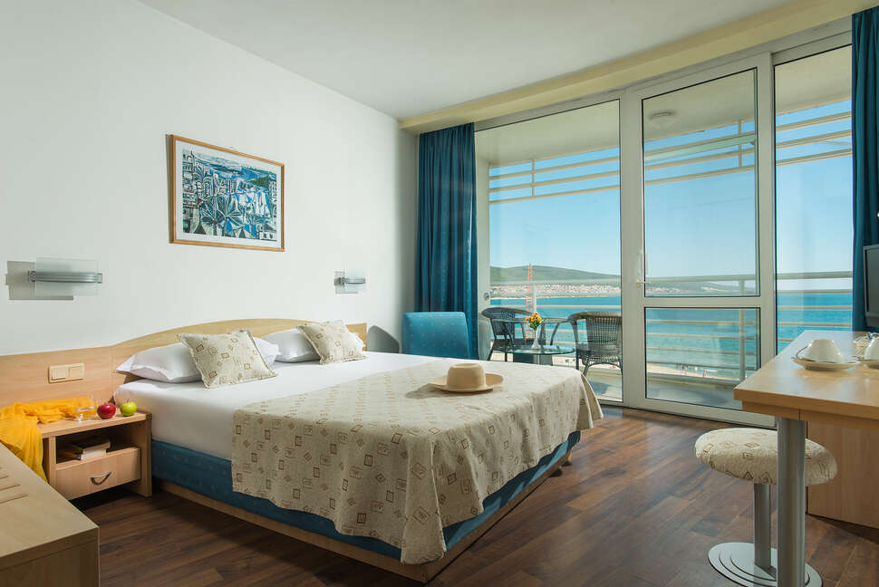 Ein Foto Effect Grand Victoria Hotel