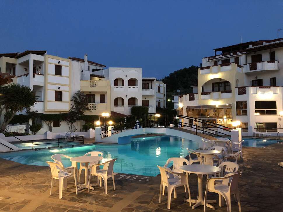 Ein Foto vom Pool im Anema by the Sea Guesthouse