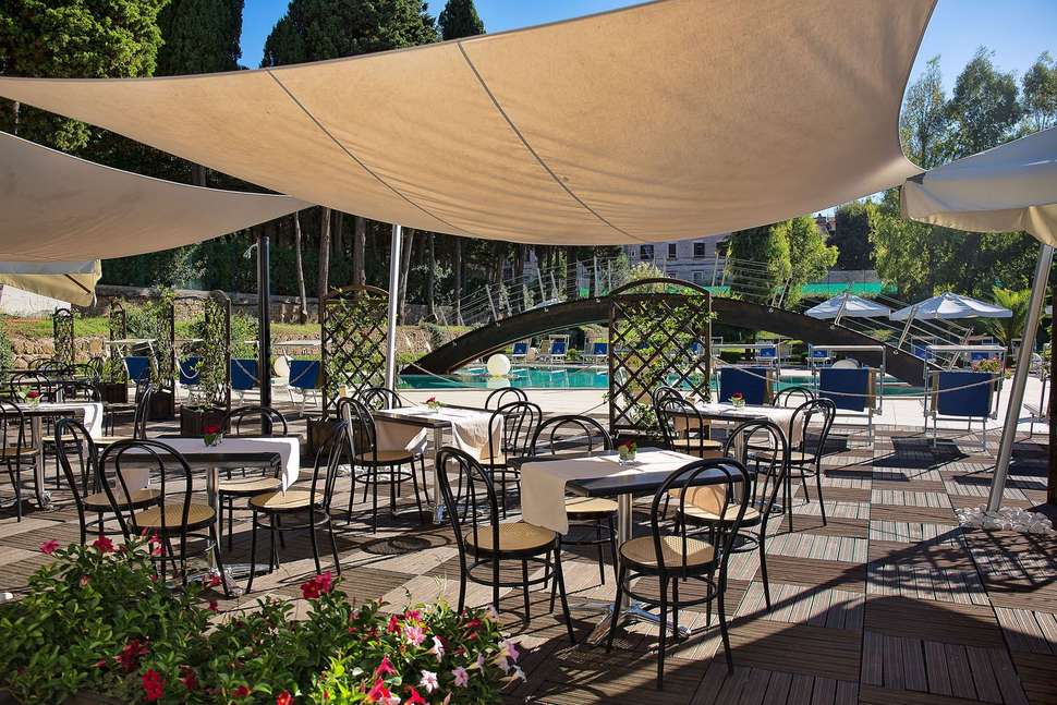 Een foto van Excel Hotel Roma Montemario