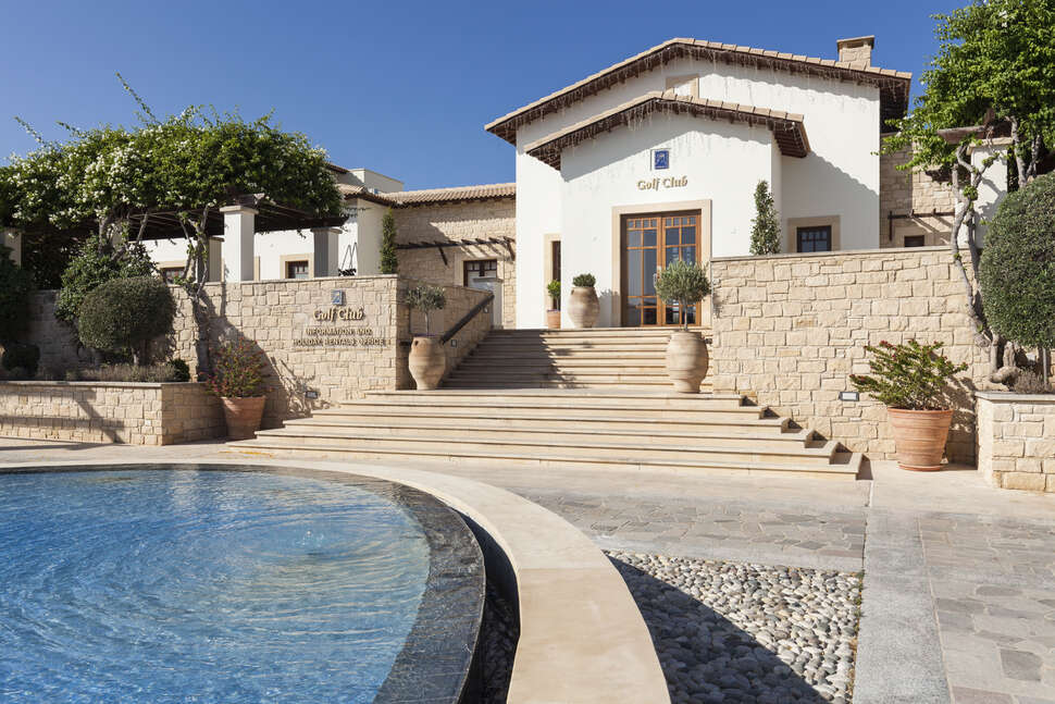 Een foto van Aphrodite Hills Rentals