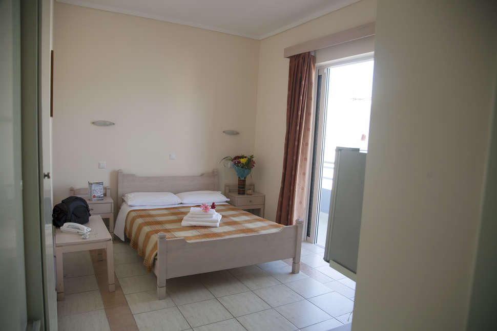Een foto van Theonia Hotel