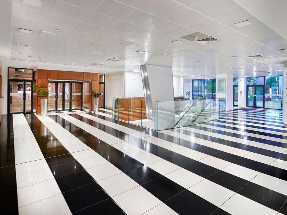 Een foto van Novotel London West