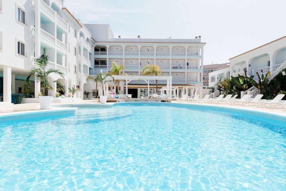 Een foto van Endlss Beach & Disco Hotel Ibiza