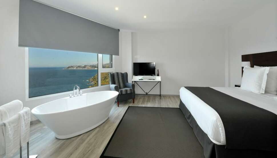 Een foto van Hotel Salobrena Suites